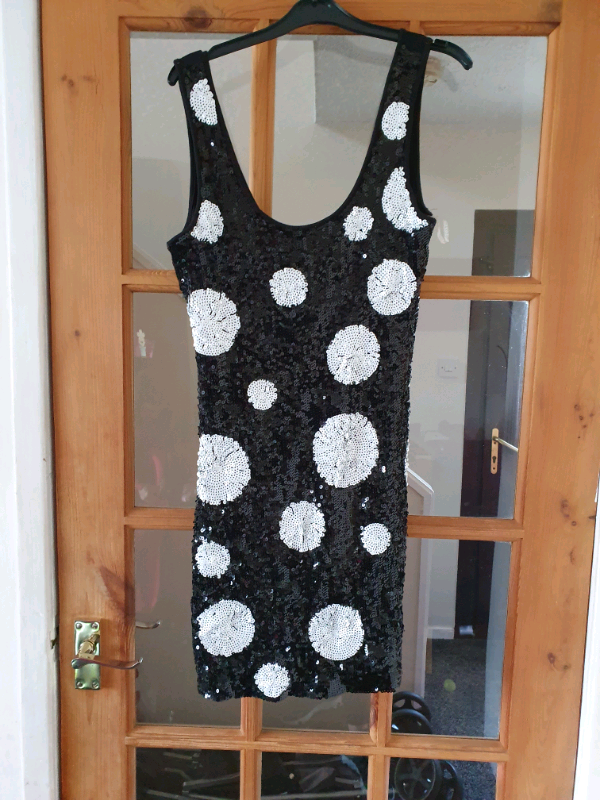 lipsy spotty dress